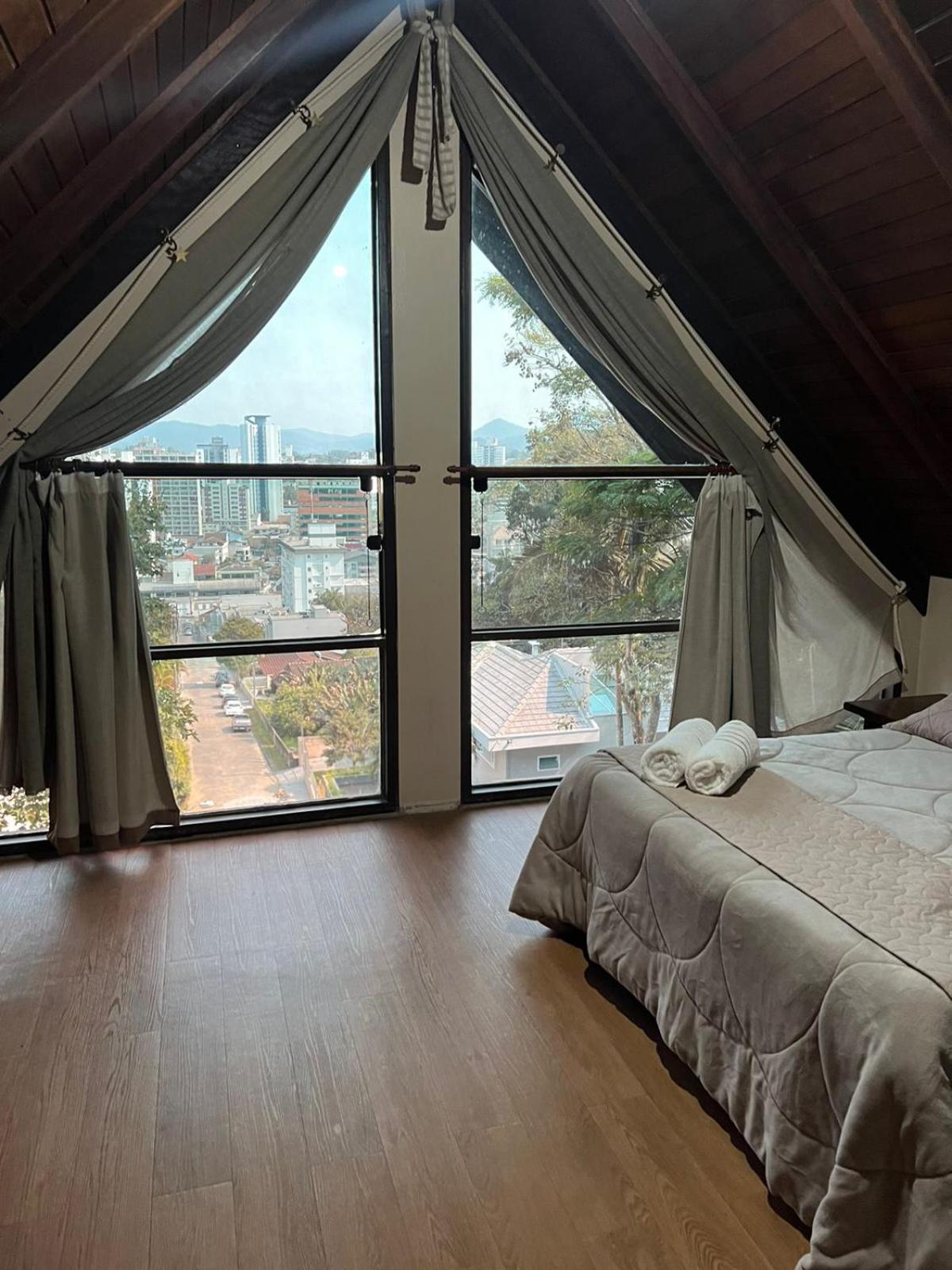 Pousada Casa Da Pedra Блуменау Екстериор снимка